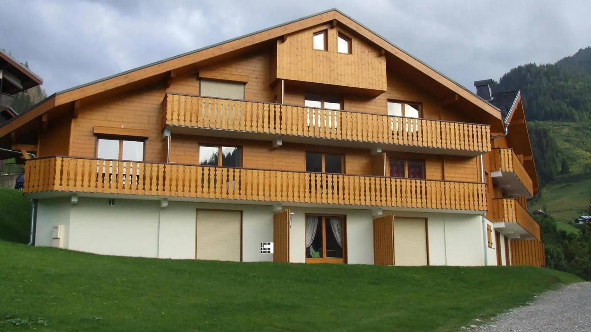 Charmant Appartement Avec Balcon A Chatel - 4 Pers, Proche Centre Et Telecabine - Fr-1-198-172 0*,  France